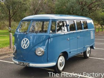 Split window kombi store for sale australia