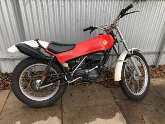 Montesa 250 trials online bike